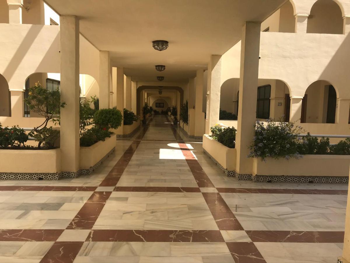 Apartamento Las Mimosas Beach Ла Кала де Михас Екстериор снимка