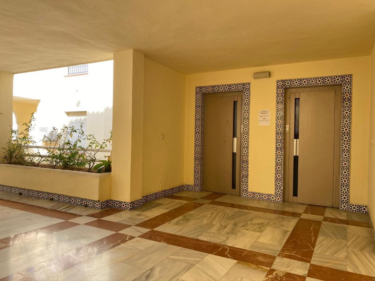 Apartamento Las Mimosas Beach Ла Кала де Михас Екстериор снимка